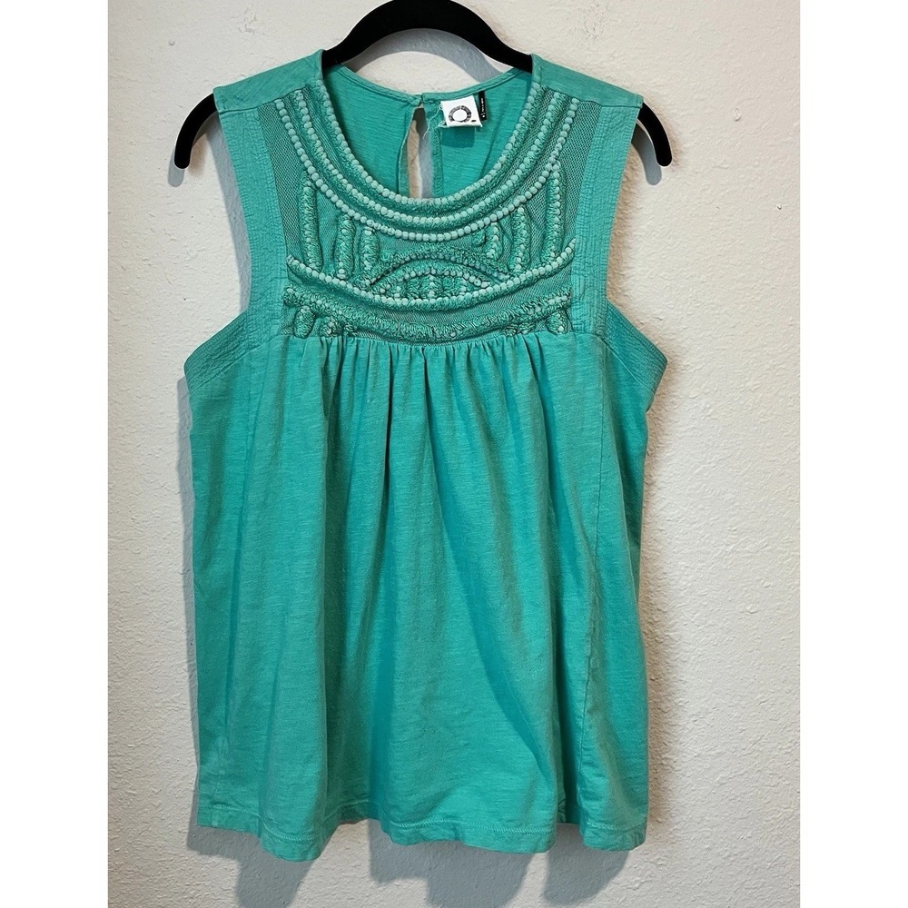 Akemi + Kin Anthropologie Women's Top Size Medium Sleeveless Green Crochet Neck